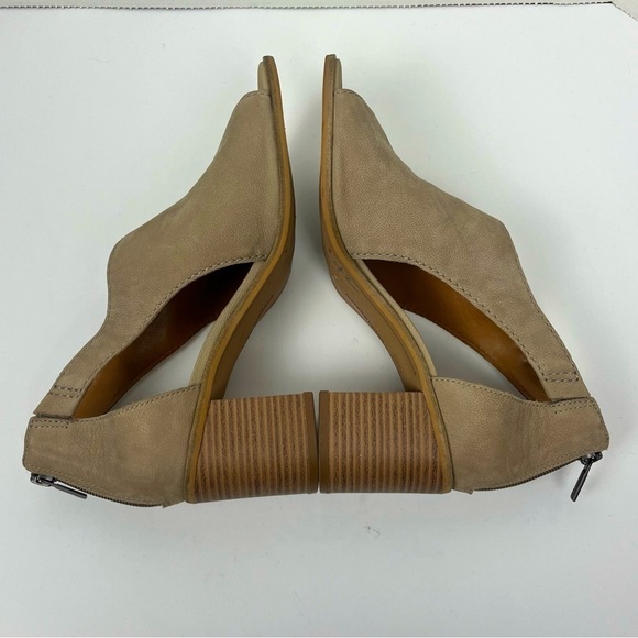 Lucky Brand tan Saimy leather open toe block heel back zip shoes, 9M. - Picture 4 of 12